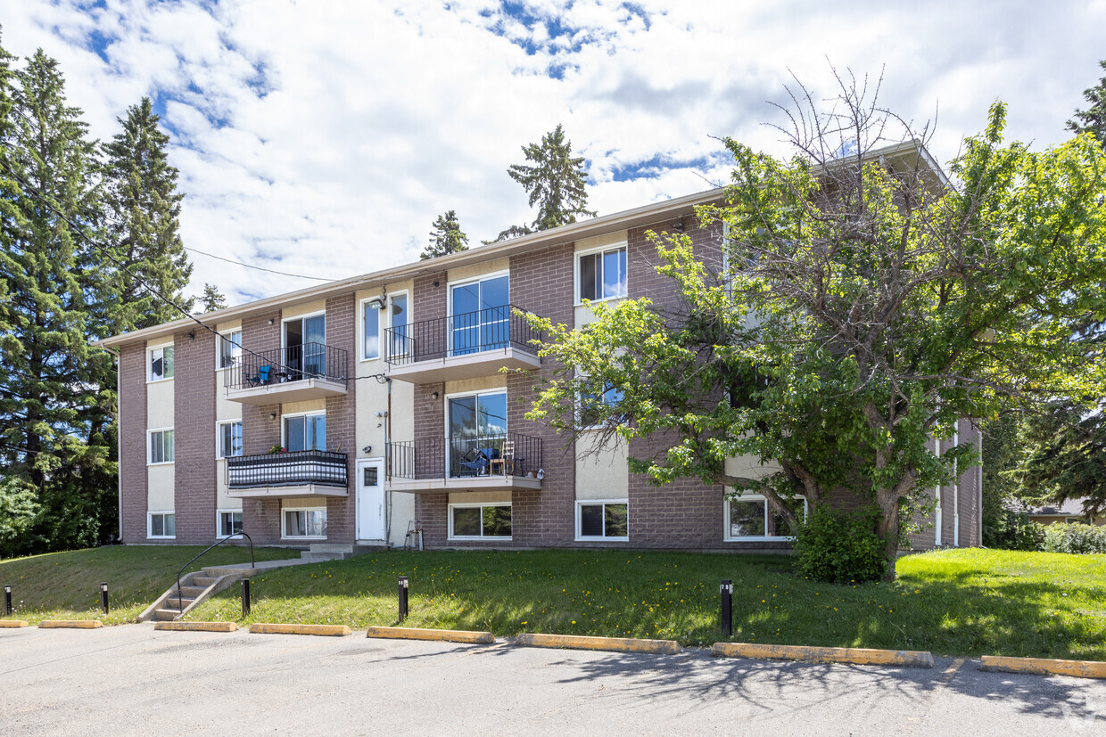 Building Photo - Pinnacle Ridge Apartments