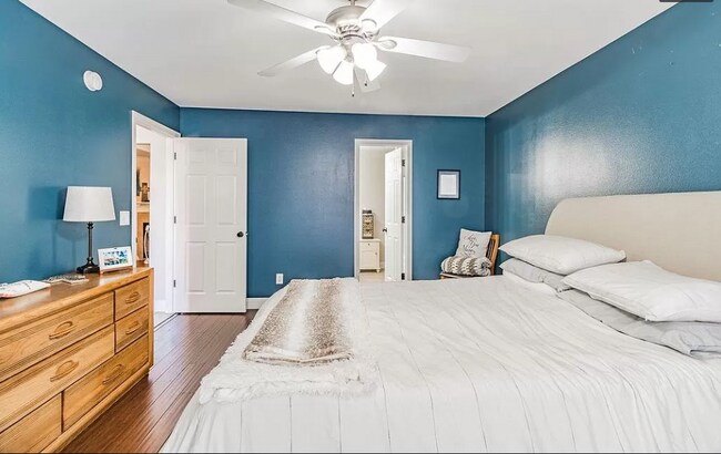Foto del edificio - 6403 SW Hillside Ave