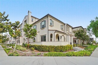 Building Photo - 15967 W Preserve Loop