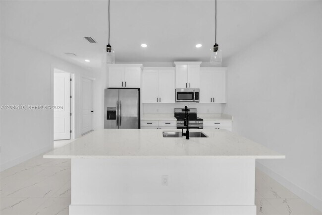 Foto del edificio - 4744 27th St SW