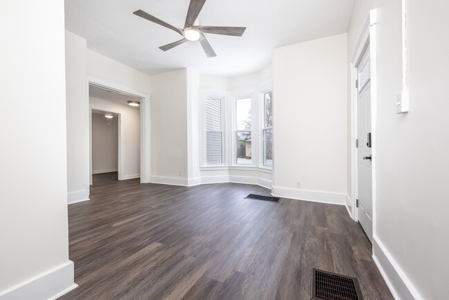 Building Photo - Detroit