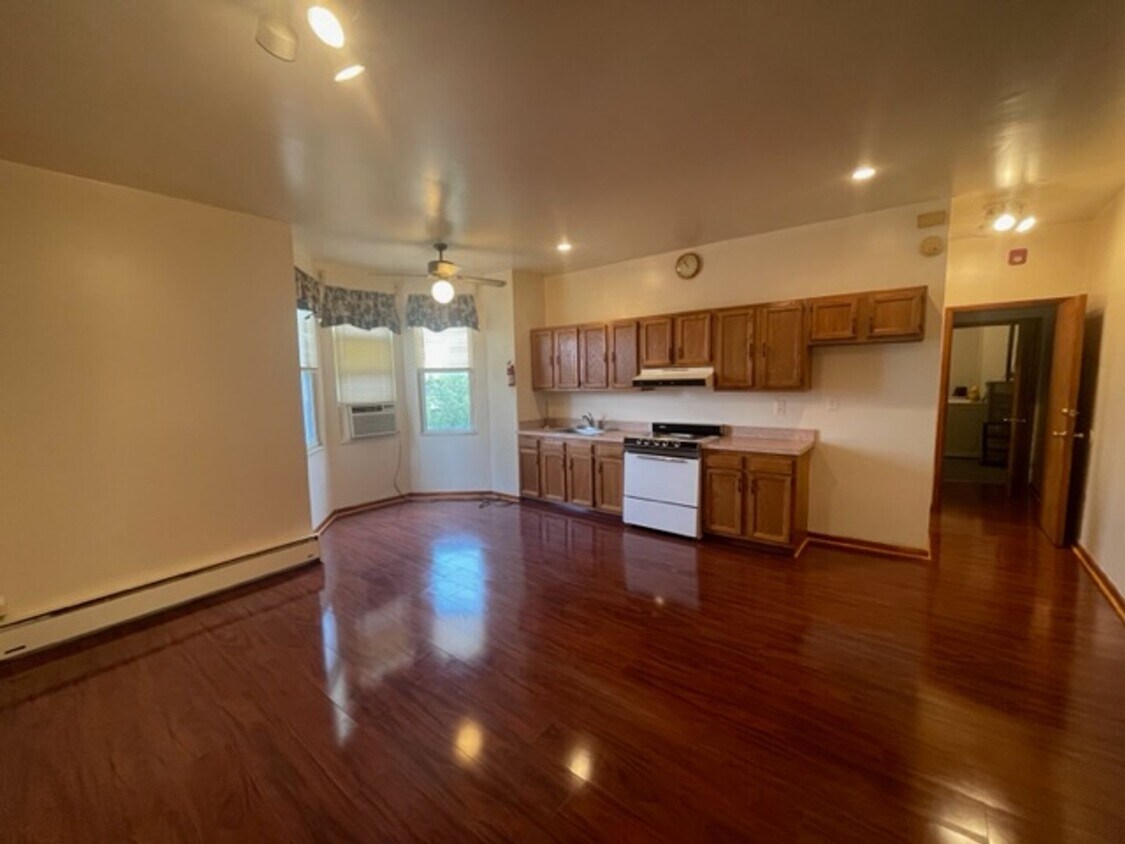 Foto principal - 1541 W. Porter St (LO)