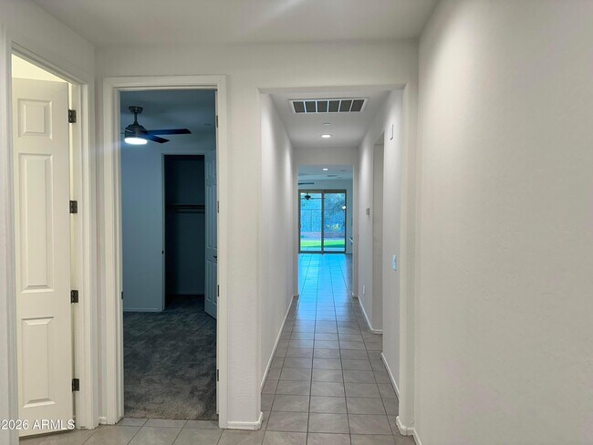 Foto del edificio - 13273 W Crimson Ter