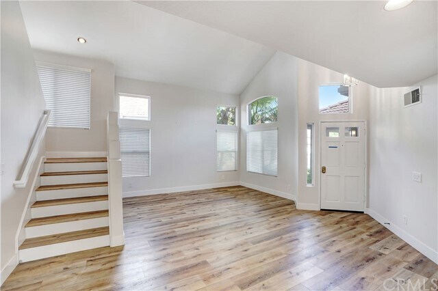 Building Photo - 30375 Summerside St