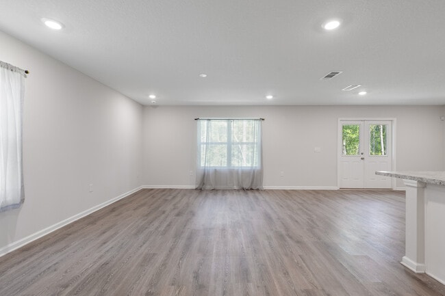 Building Photo - 4615 Integrity Ct