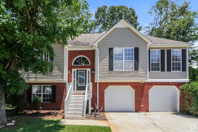 Building Photo - 3857 Merryweather Trail