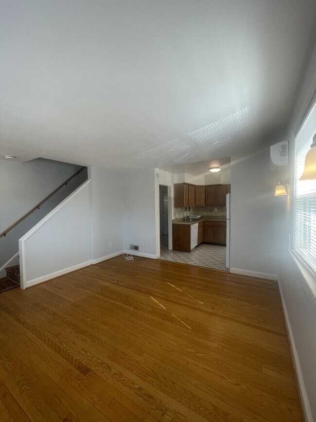 Photo - 633 N Nelson St Townhome