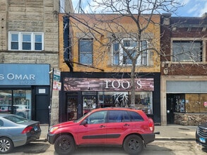 Building Photo - 2626 N Milwaukee Ave