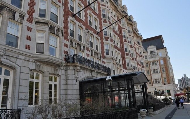 Building Photo - 490 Commonwealth Ave