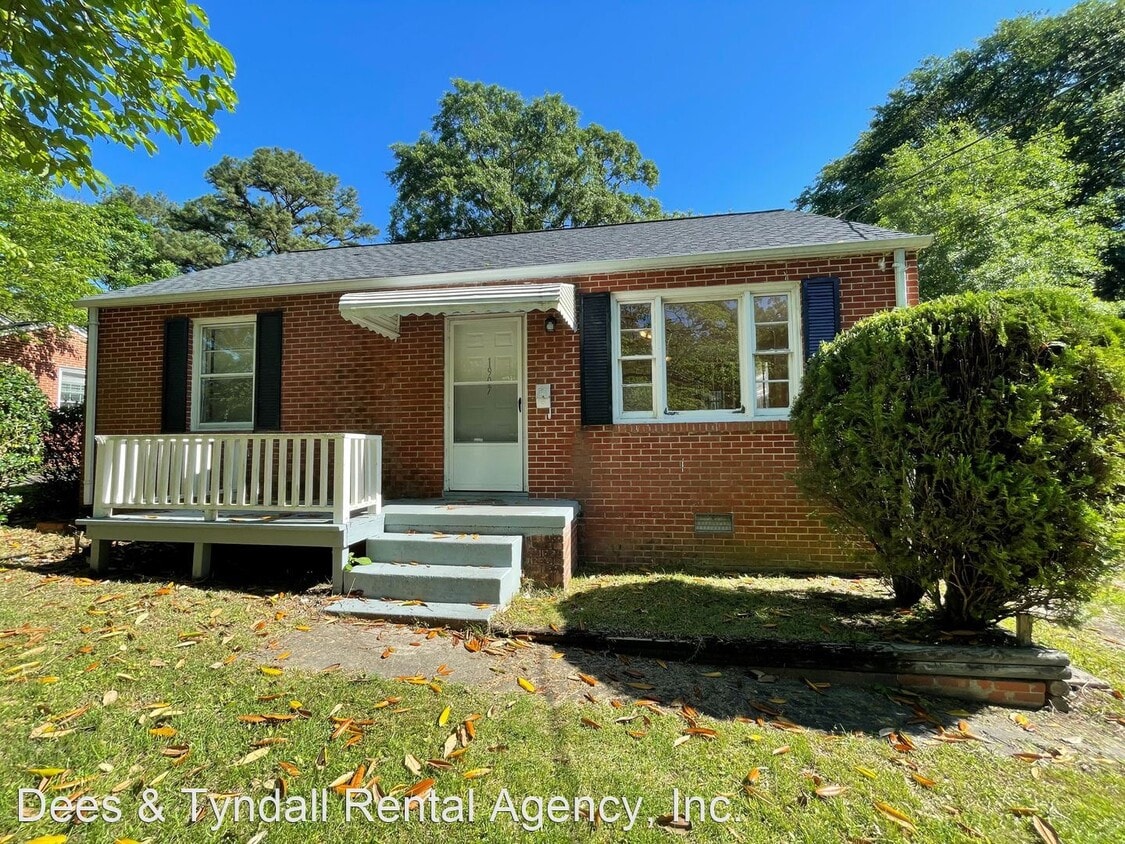 Primary Photo - 2 br, 1 bath House - 1907 E. Beech Street