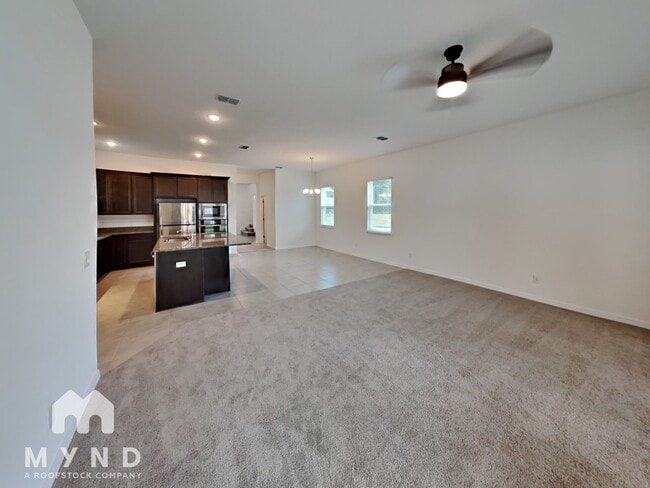Building Photo - 821 FIREROCK LN