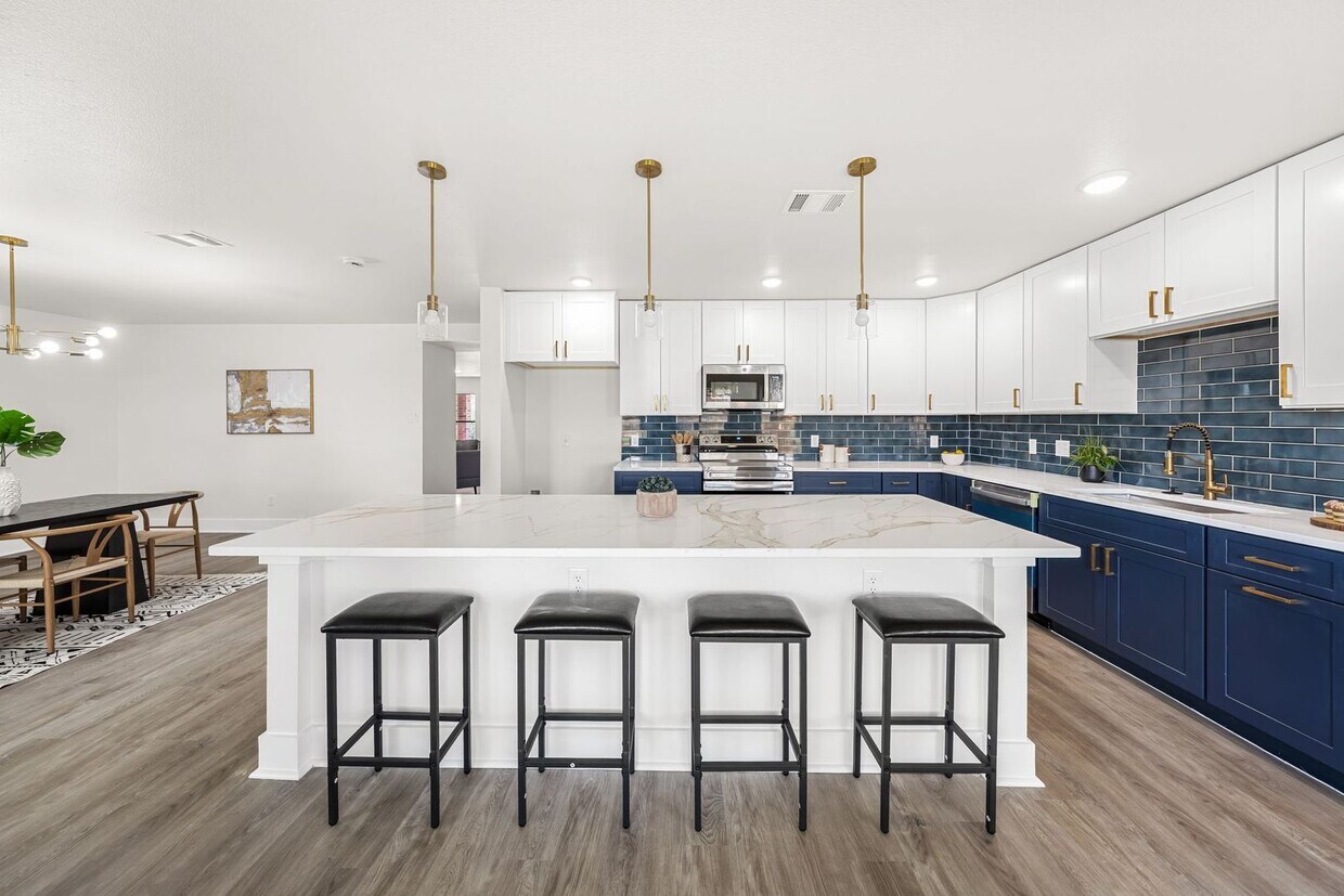 Foto principal - Stunning 3/BR, 2/BA Modern Rental Home – A...