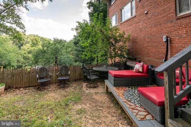 Building Photo - 4605 Blagden Terrace NW