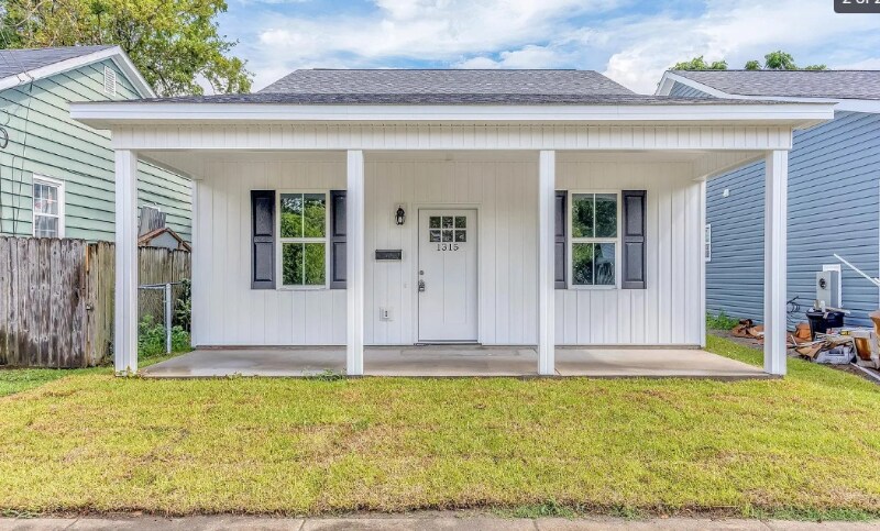 Foto principal - 818 S 10th St