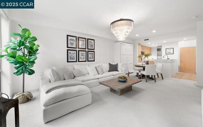 Foto del edificio - 1655 N California Blvd