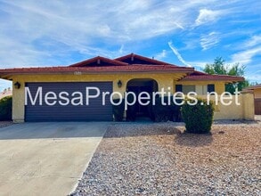 Building Photo - 13185 Rolling Ridge Dr