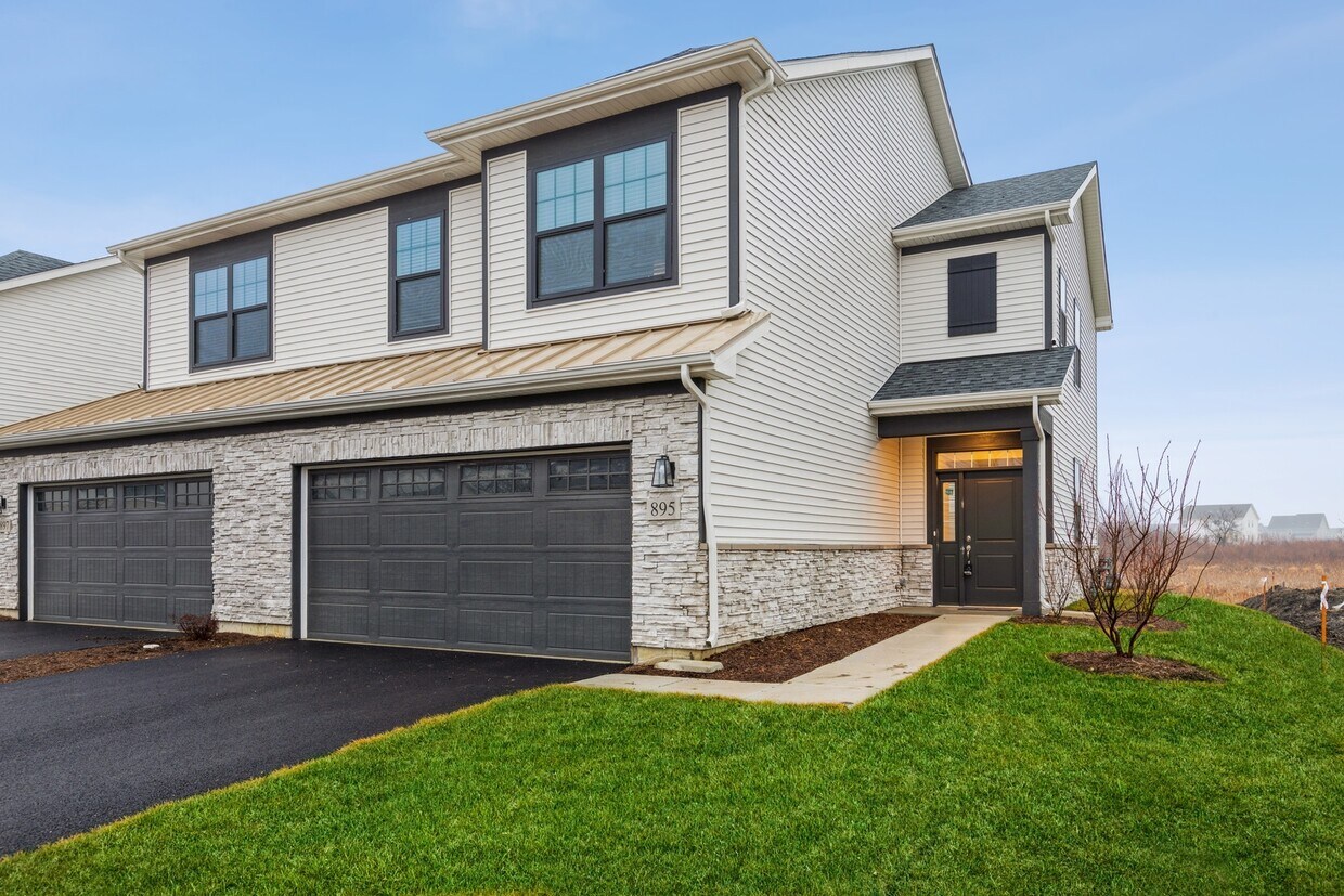 Foto principal - 961 Brielle Blvd