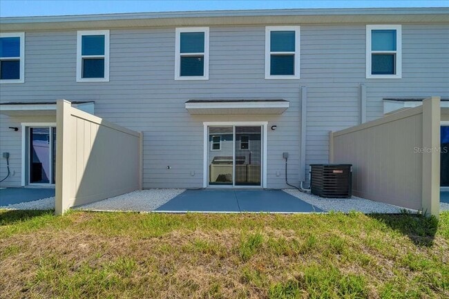 Building Photo - 6614 SW 81st Loop
