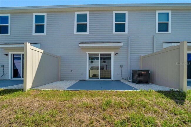 Foto del edificio - 6614 SW 81st Loop