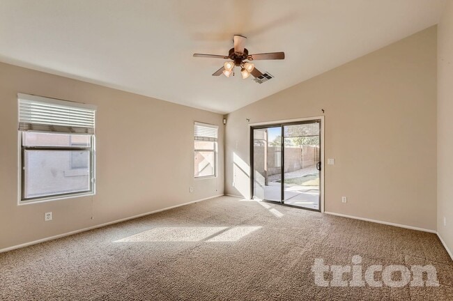 Foto del edificio - 7806 S 47th Ln