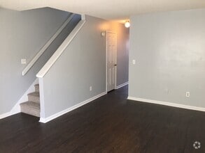 Building Photo - 1422 Camp Rd