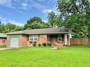 Building Photo - 1015 W Sycamore St