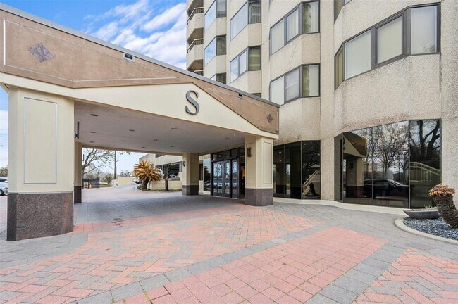 Foto del edificio - 2001 Holcombe Blvd