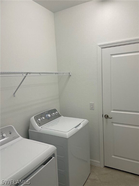 Foto del edificio - 14689 Cantabria Dr