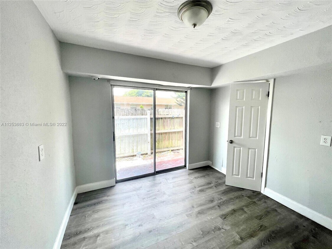 2118 N 19th Ave Unit 1, Hollywood, FL 33020 Apartment for Rent in Hollywood, FL