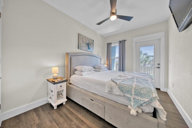 Foto del edificio - 340 Bluefish Dr