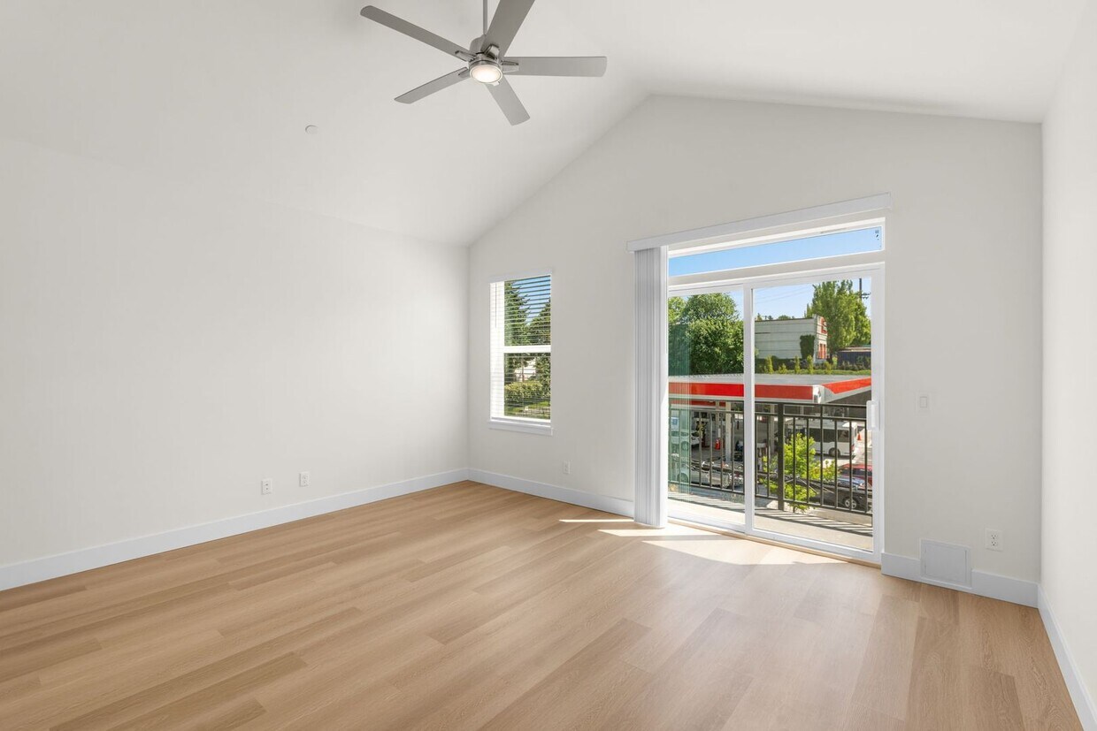 Foto principal - 8417 SW 24th Ave