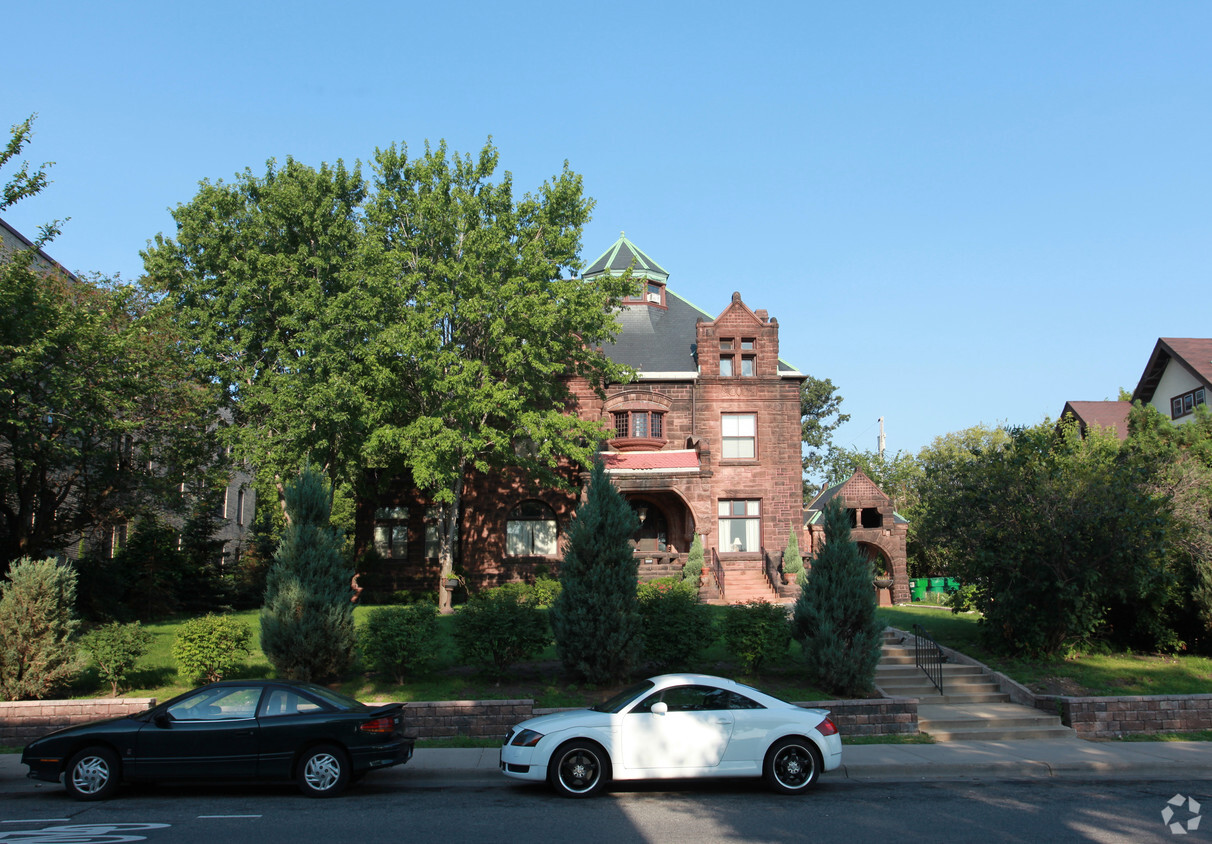 Foto del edificio - 1818 Lasalle Ave