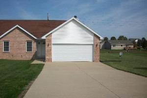 Building Photo - 711 Burgess Dr