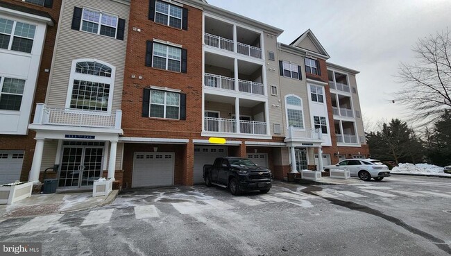 Building Photo - 245 Breeders Cup Dr