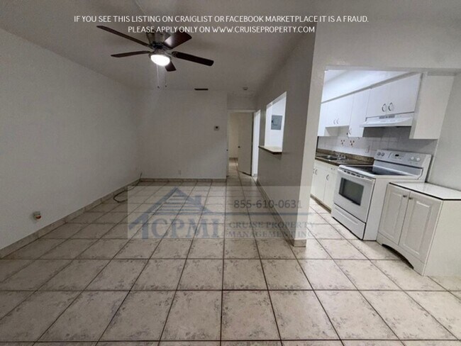 Interior Photo - 100 SW 9th St