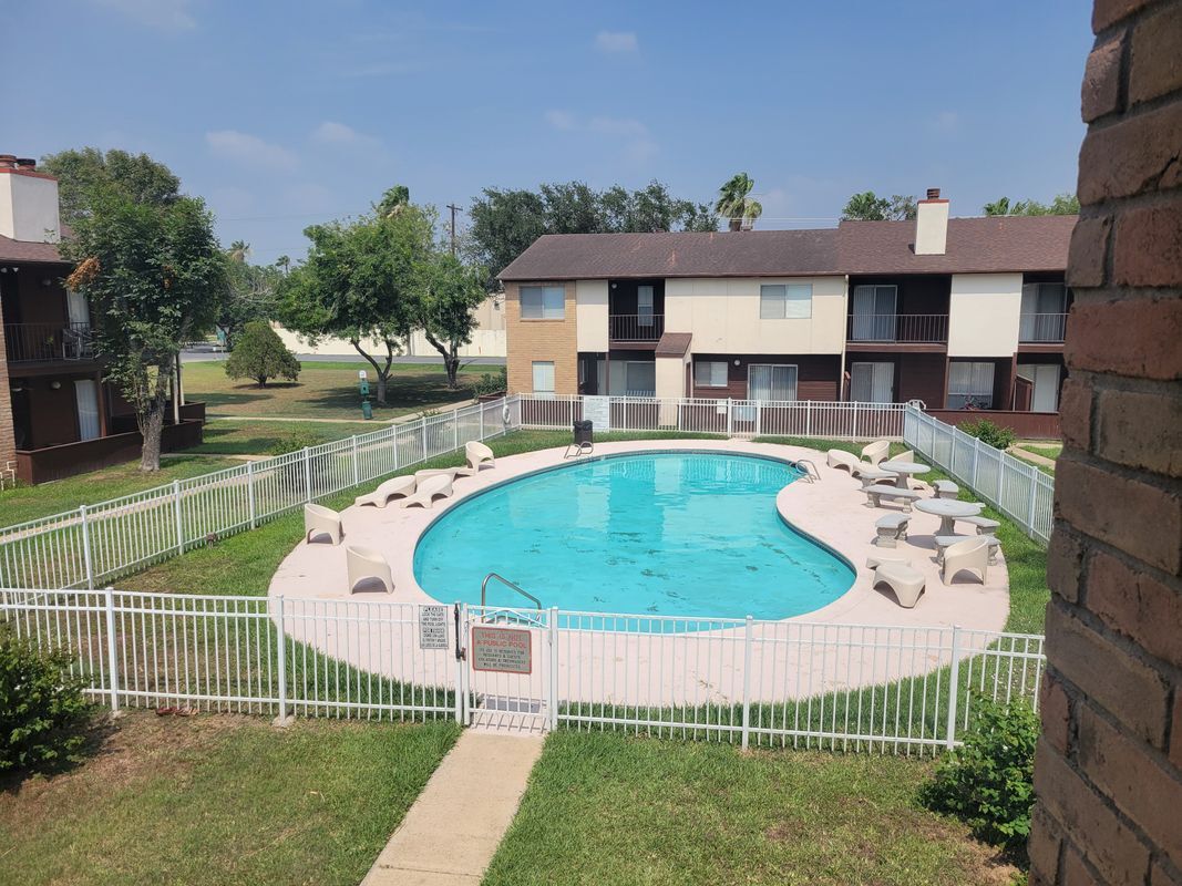 Primary Photo - 4601 Carmen, 2504