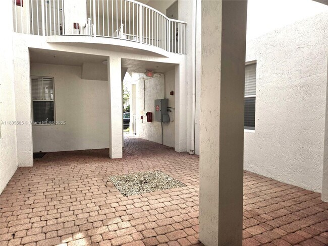 Building Photo - 4465 SW 160th Ave