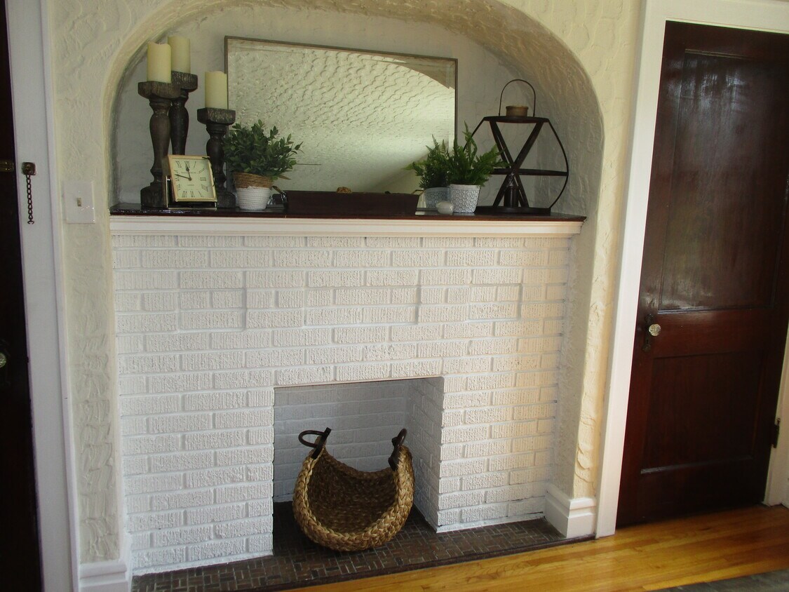 Foto principal - 1079 Terrace Dr