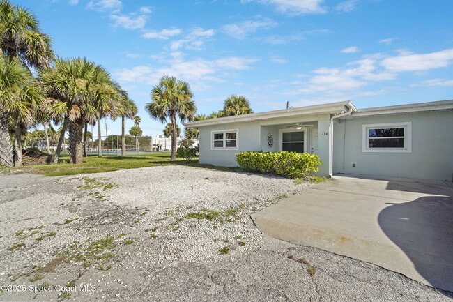 Building Photo - 134 E Alachua Ln