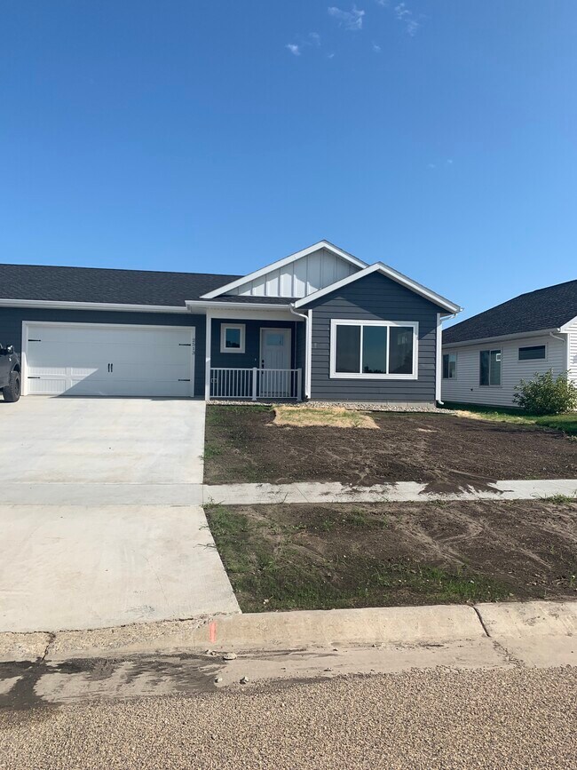 Building Photo - 2513 Dean Ct
