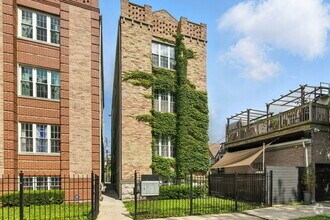 Building Photo - 749 S Claremont Ave