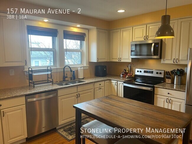 Building Photo - 157 Mauran Avenue