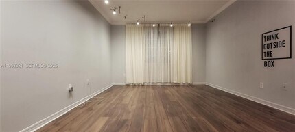 Building Photo - 2891 NE 185th St