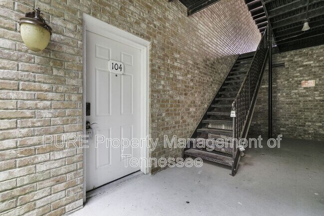 Building Photo - 514 N Petway St