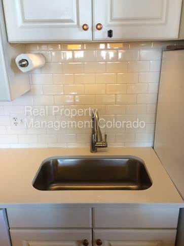 Foto del edificio - 2261 Blake St