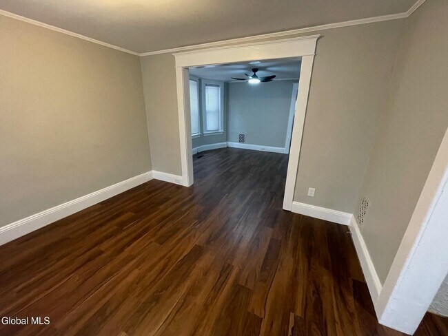 Foto del edificio - 603 1st St