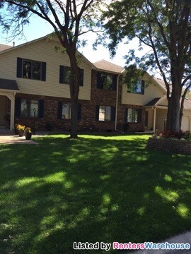 Primary Photo - 2628 Lake Court Dr