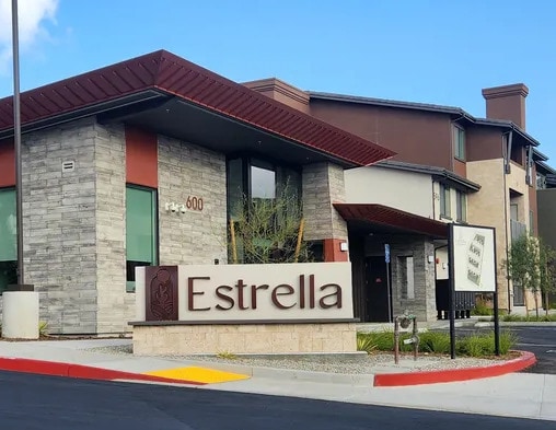 Building Photo - Estrella