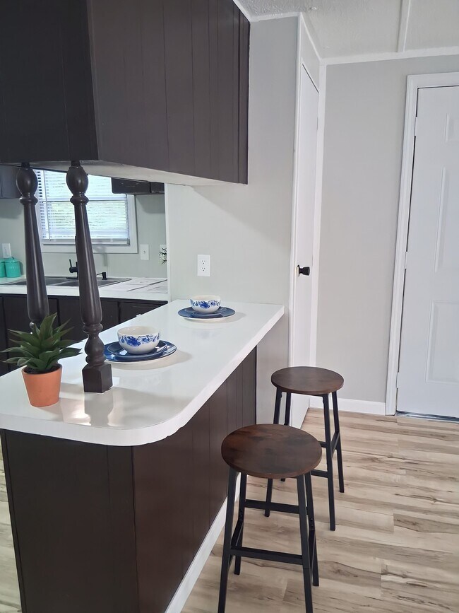 Foto del edificio - 54 Deerwood Park