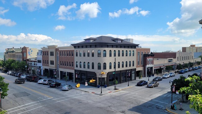 Building Photo - Hogrefe Apartments